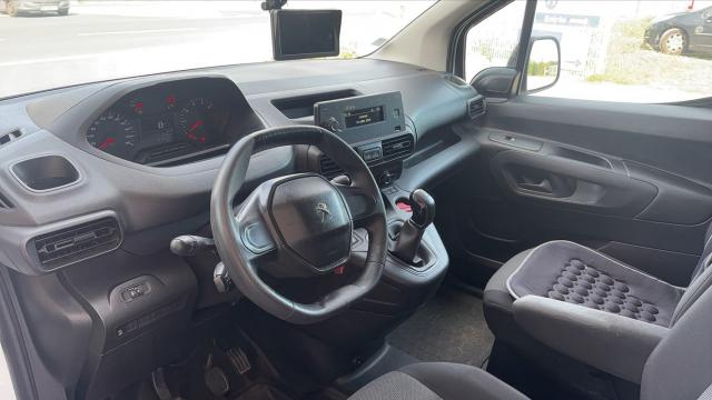 Peugeot Partner image 9
