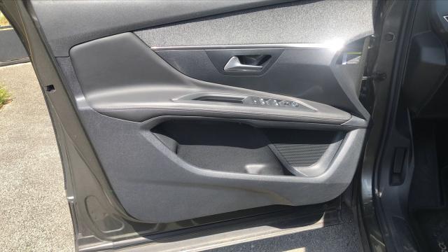 Peugeot 3008 image 7