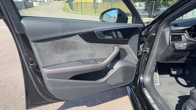 Audi Rs4 Avant image 5
