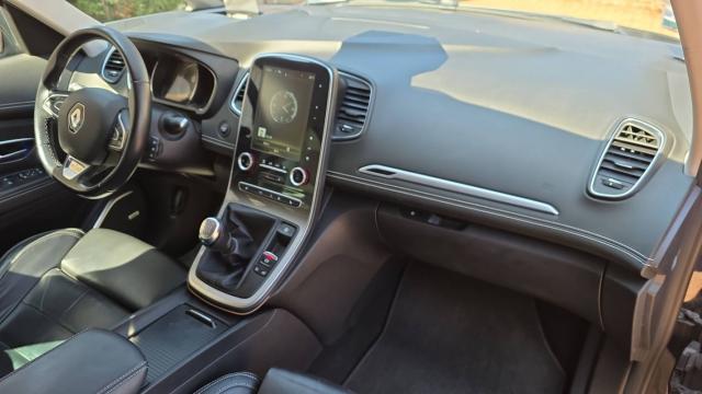 Renault Scénic image 9