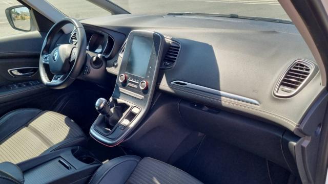Renault Scénic image 1