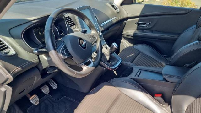 Renault Scénic image 4