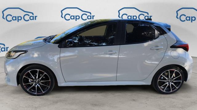 Toyota Yaris image 2