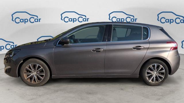 Peugeot 308 image 2