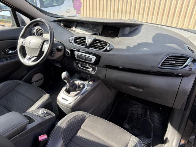 Renault Scénic image 2