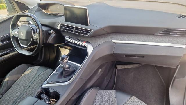 Peugeot 3008 image 7