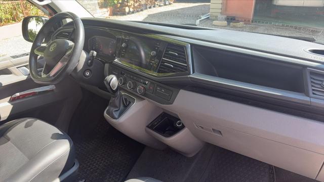 Volkswagen Transporter image 3