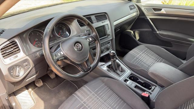 Volkswagen Golf image 1