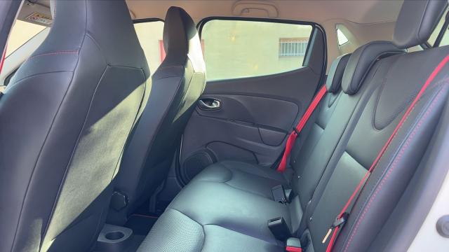 Renault Clio image 9