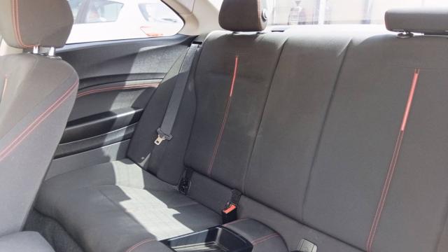 Bmw Serie 2 image 1