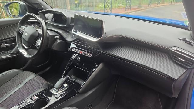 Peugeot 2008 image 4