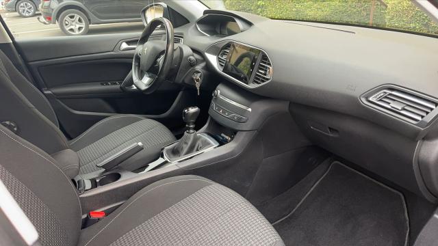 Peugeot 308 Sw image 6