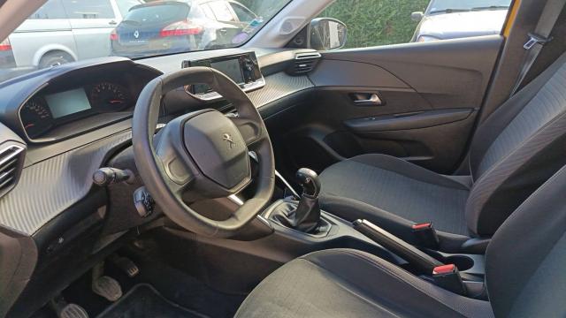 Peugeot 208 image 3