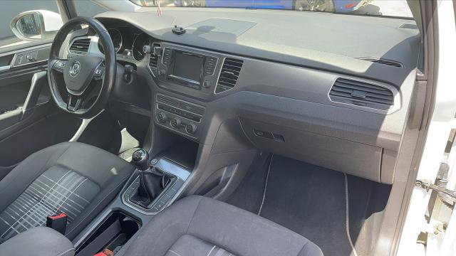 Volkswagen Golf Sportsvan image 9