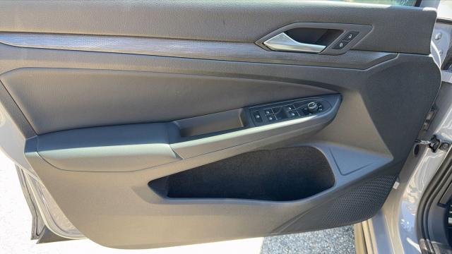 Volkswagen Golf image 7