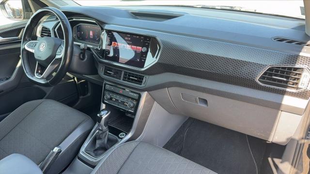 Volkswagen T-Cross image 1