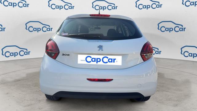 Peugeot 208 image 8