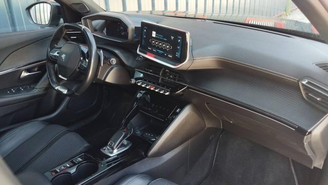 Peugeot 2008 image 5