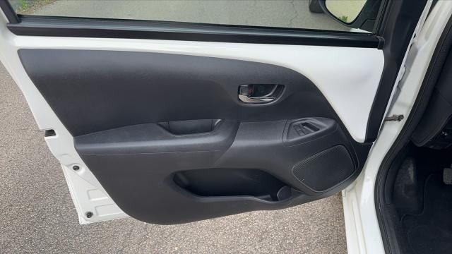 Peugeot 108 image 2