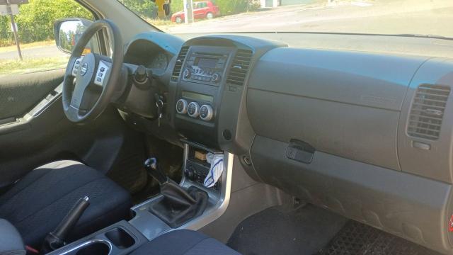 Nissan Navara image 2
