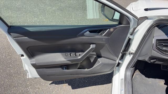 Volkswagen Polo image 5