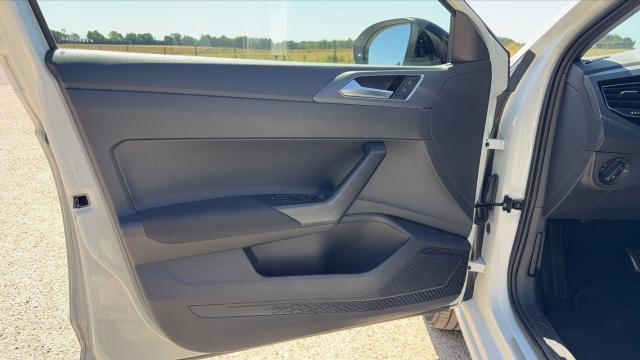 Volkswagen Taigo image 9