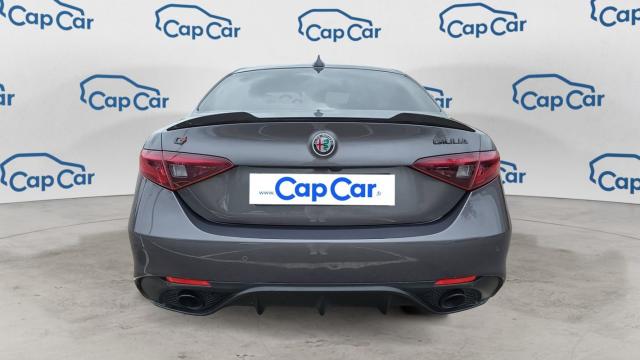 Alfa Romeo Giulia image 3