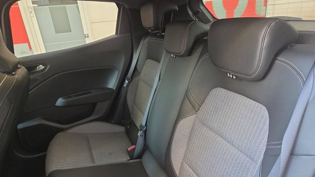 Renault Clio image 5