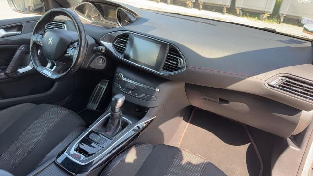 Peugeot 308 image 3