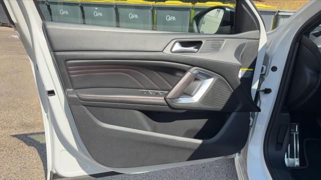 Peugeot 308 image 7