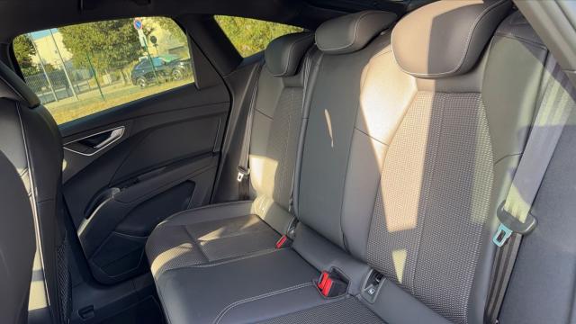 Audi Q4 E-Tron image 9