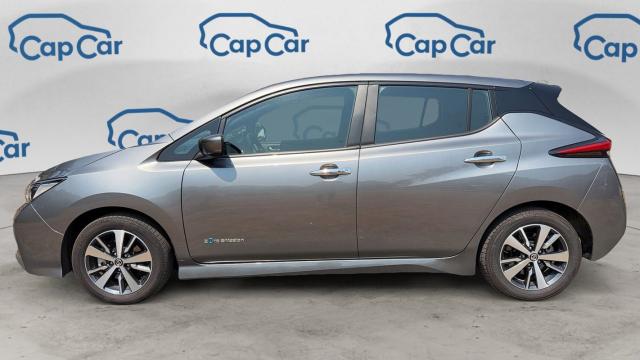 Nissan Leaf image 2