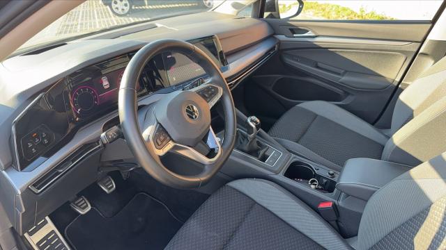 Volkswagen Golf image 2