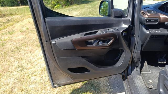 Peugeot Rifter image 6