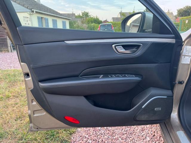 Renault Talisman Estate image 9
