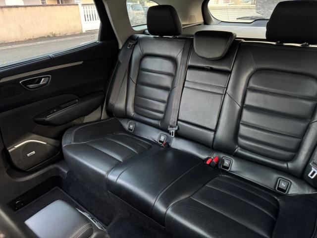 Renault Talisman Estate image 1