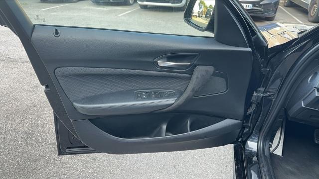 Bmw 135i image 7