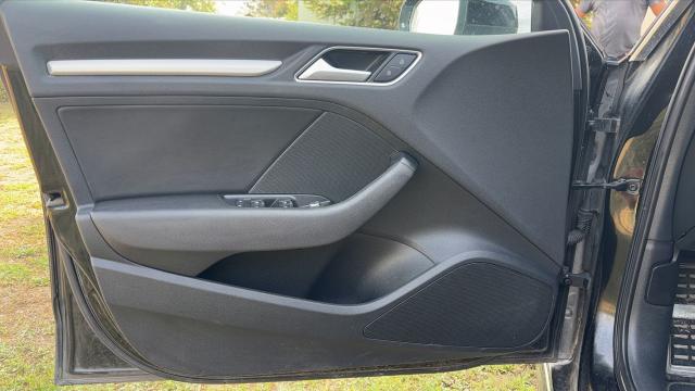 Audi A3 Sportback image 7