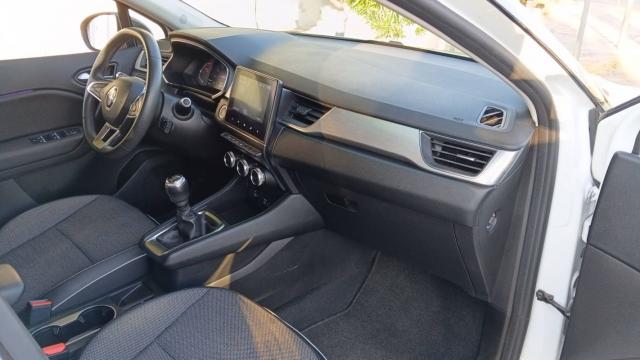 Renault Captur image 9
