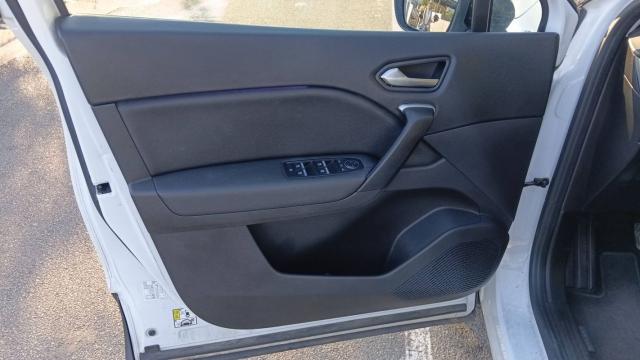 Renault Captur image 5
