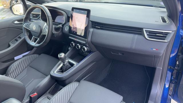 Renault Clio image 6