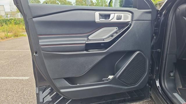 Ford Explorer image 1