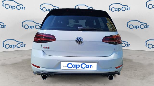 Volkswagen Golf image 6