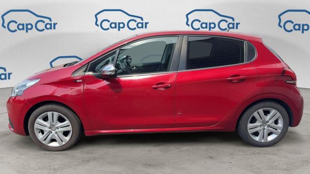 Peugeot 208 image 8