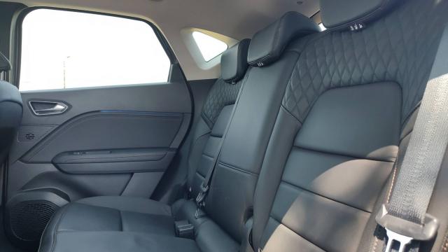 Renault Captur image 7