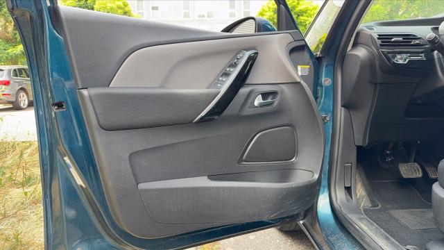 Citroen Grand C4 Spacetourer image 8