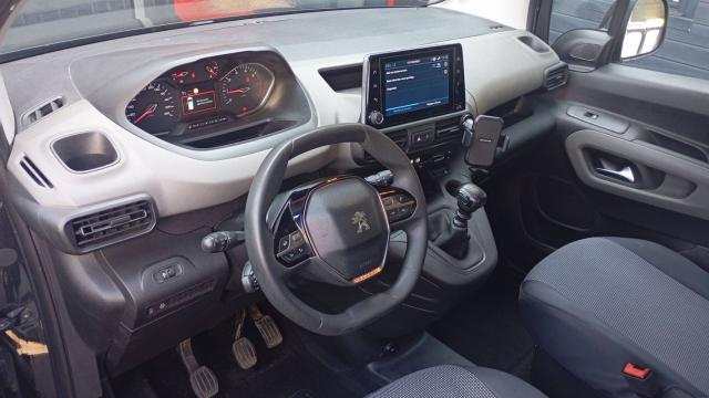 Peugeot Rifter image 2