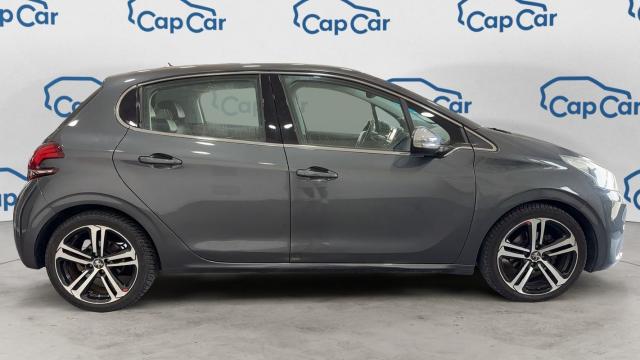 Peugeot 208 image 1