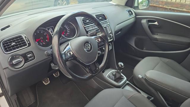 Volkswagen Polo image 9