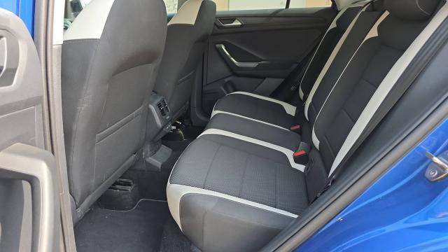 Volkswagen T-Roc image 4